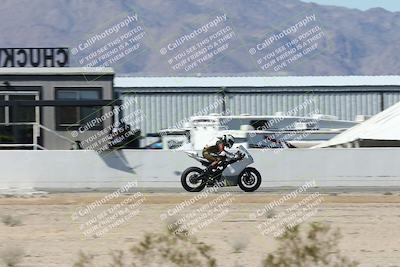 media/Oct-05-2025-CVMA (Sun) [[beeef4f201]]/Race 10-Formula Lightweight Twins Shootout/